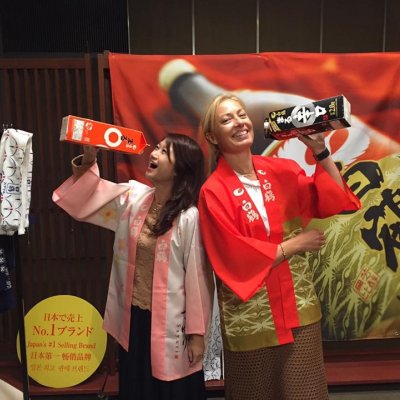 Dr Monica Chien and Dr Sarah Kelly are working to promote Kobe as a destination.